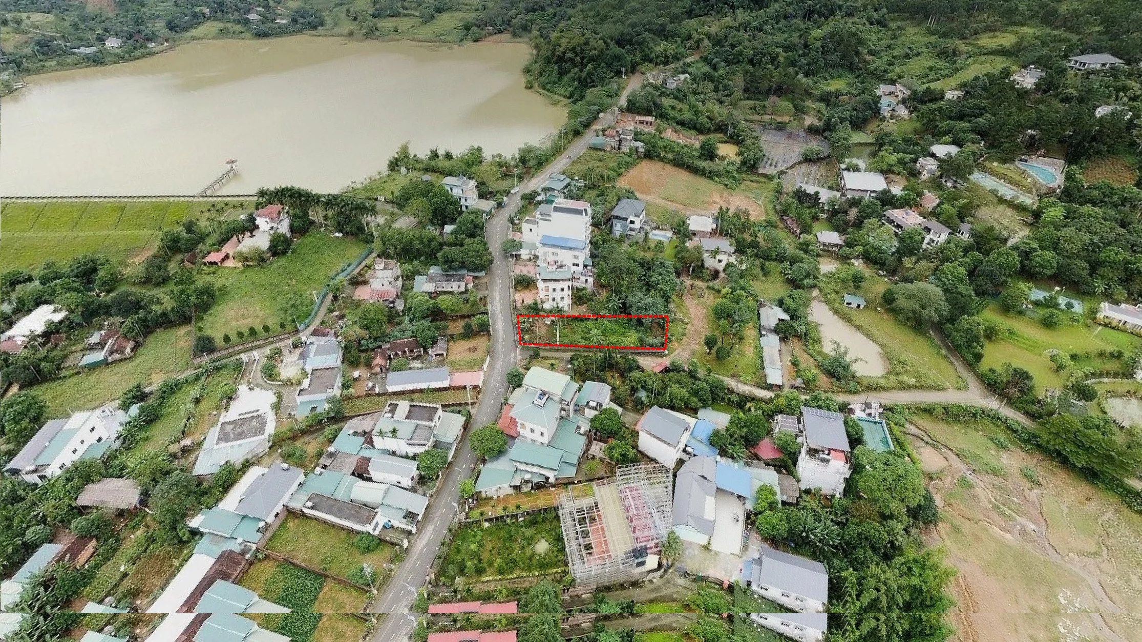 bán lô đất 740m2 giá 21tr/m2 tại cố đụng yên xuân hà nội