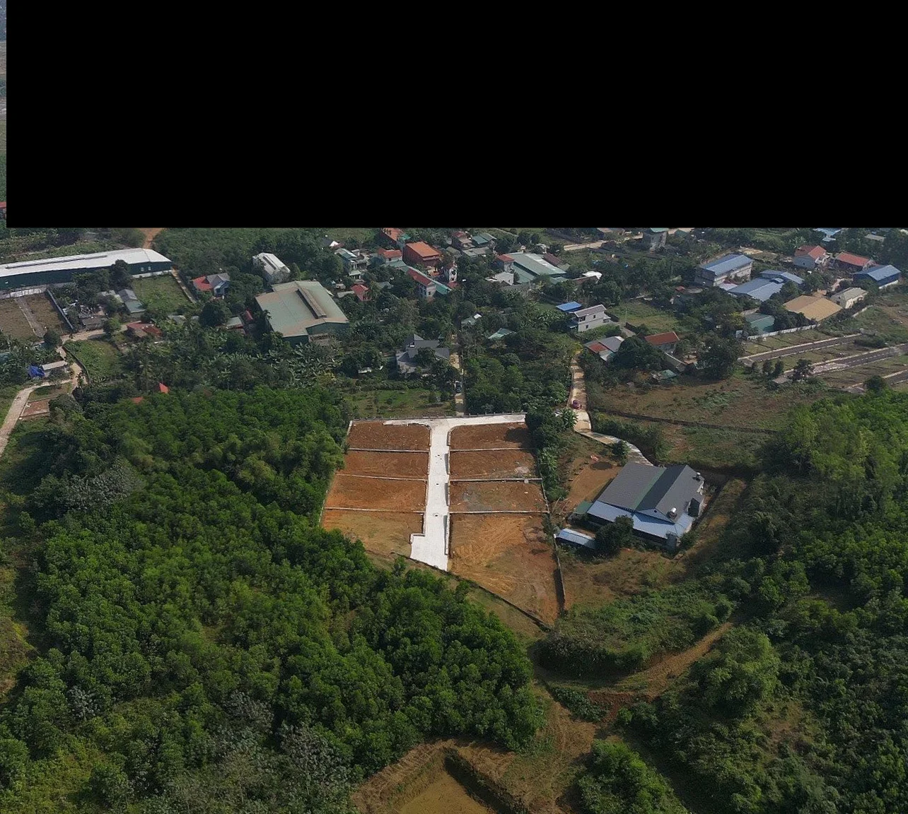 Bán lô đất 575m2/150tc giá 15tr/m2 tại Trán Voi Phú Cát Hà Nội.