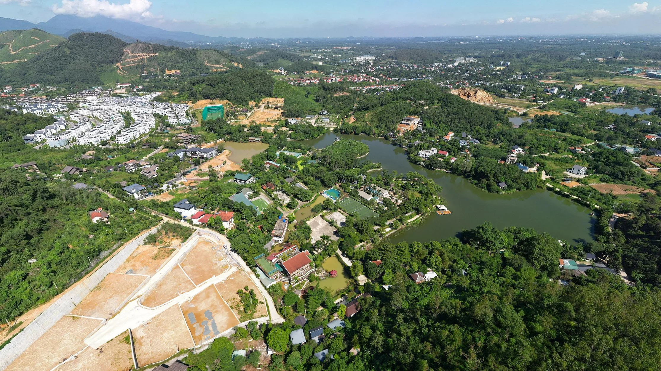 Thung Lũng Ngọc Linh tại Trại Mới Yên Xuân Hà Nội giá thoả thuận ( chủ thiện chí)