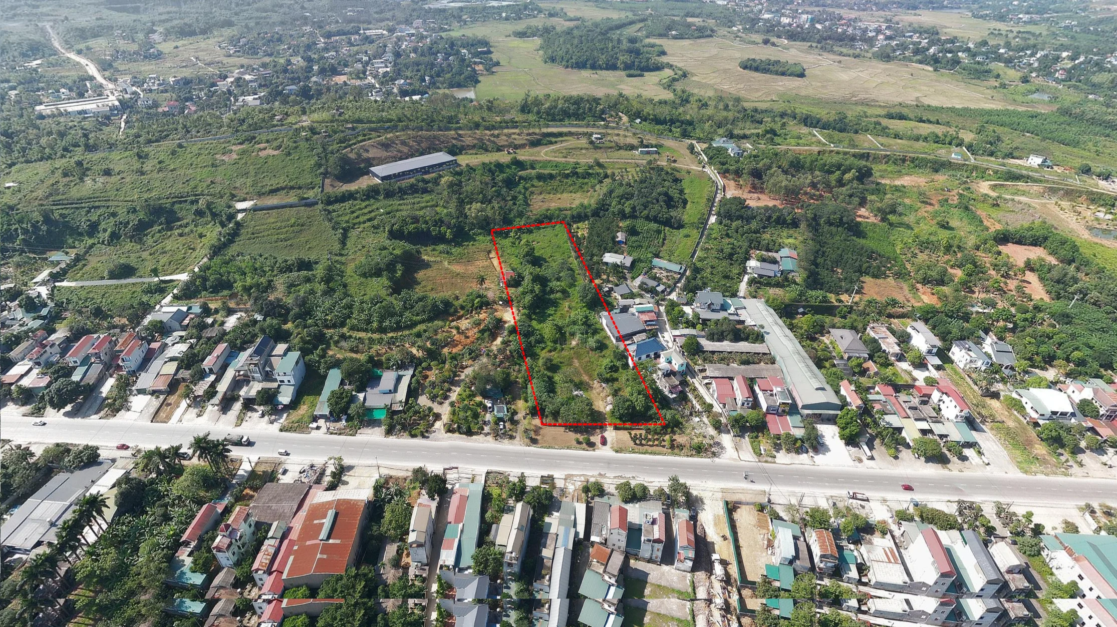 bán lô đất mặt quốc lộ 21 thuộc hoà trúc phú cat hà nội. 5000m2 giá 160 tỉ có thuong lượng