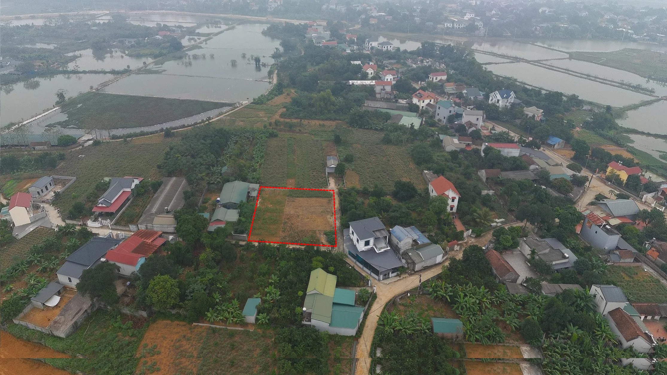 Bán lô đất 1046m2/860tc tai Yên THái Phú Cát Hà Nội