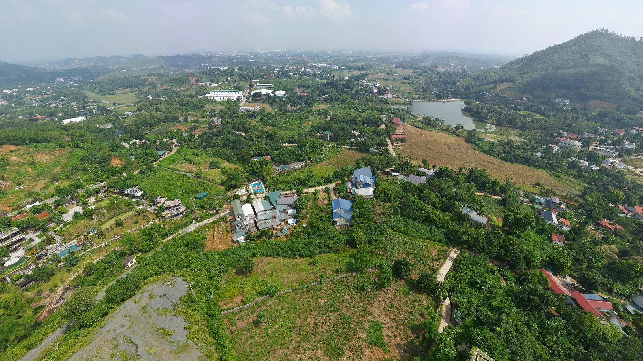 Bán lô đất 722m2 tại Đồng Vỡ PHú Cát Hà Nội giá 5 tỉ