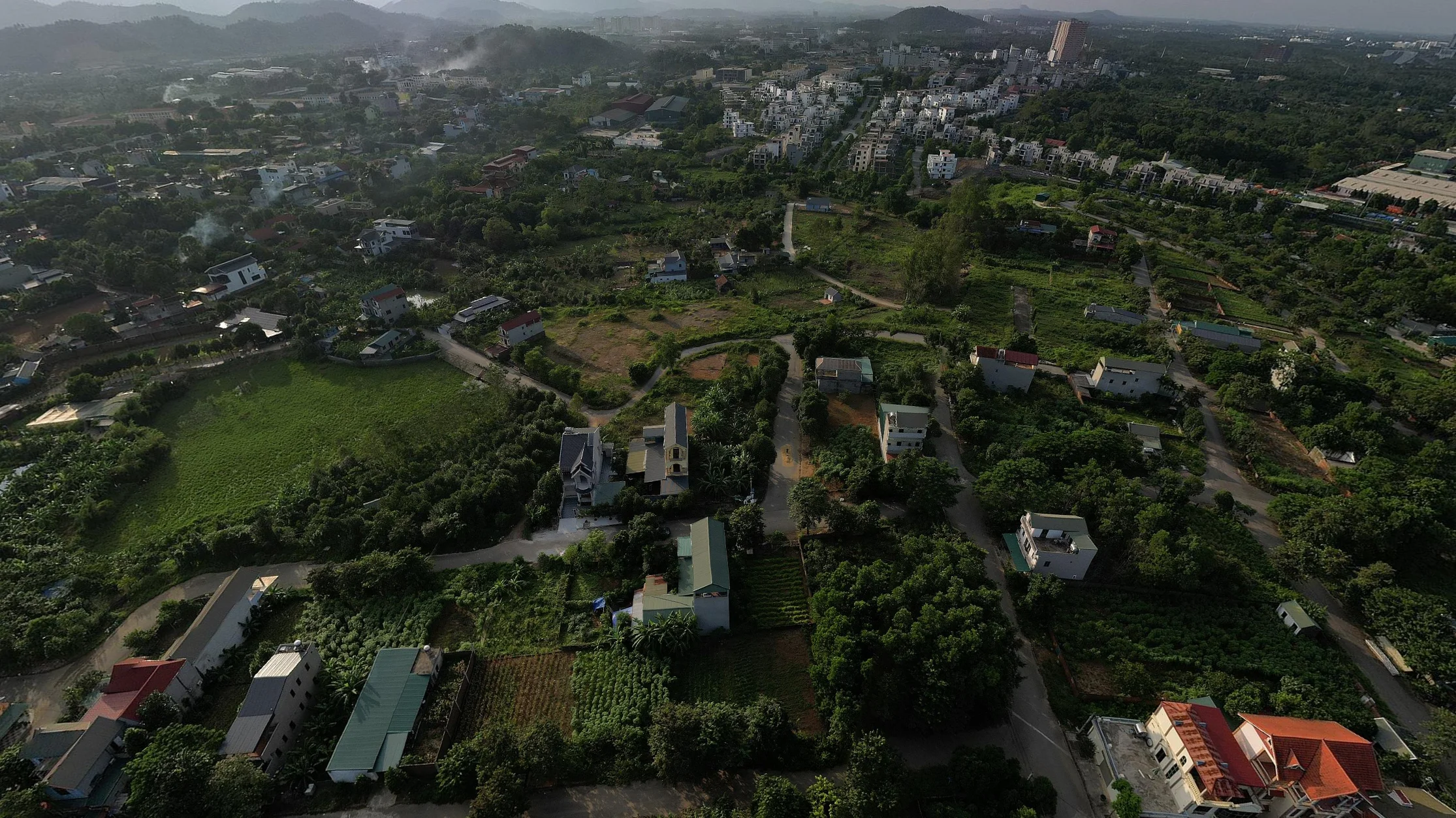 300m tái định cư vai réo giá 41tr/m2 Phú Cát Hà Nội