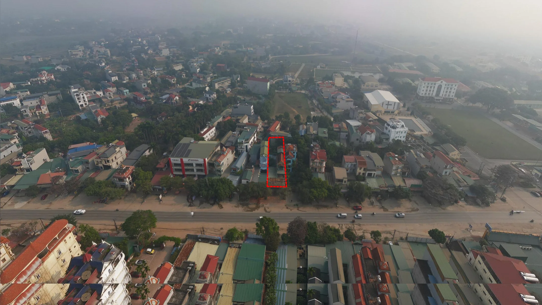 bán lô đất 224m2 tại mặt quốc lộ 21 cạnh chợ Hoà Lạc giá 19 tỉ