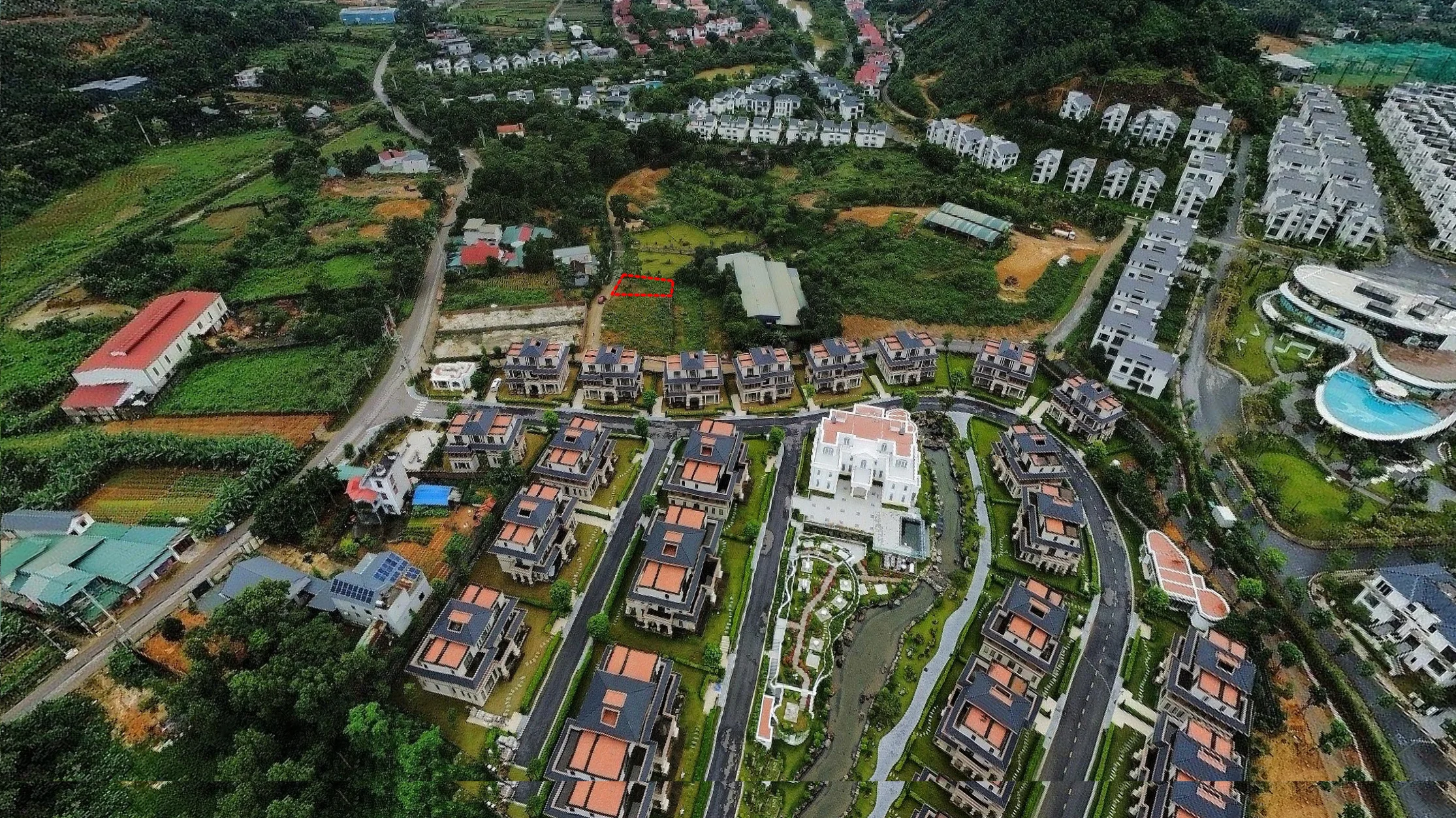 BÁN LÔ ĐẤT bãi dài nằm giữa xanh villas và địa trung hải 250m2 giá 30tr/m2