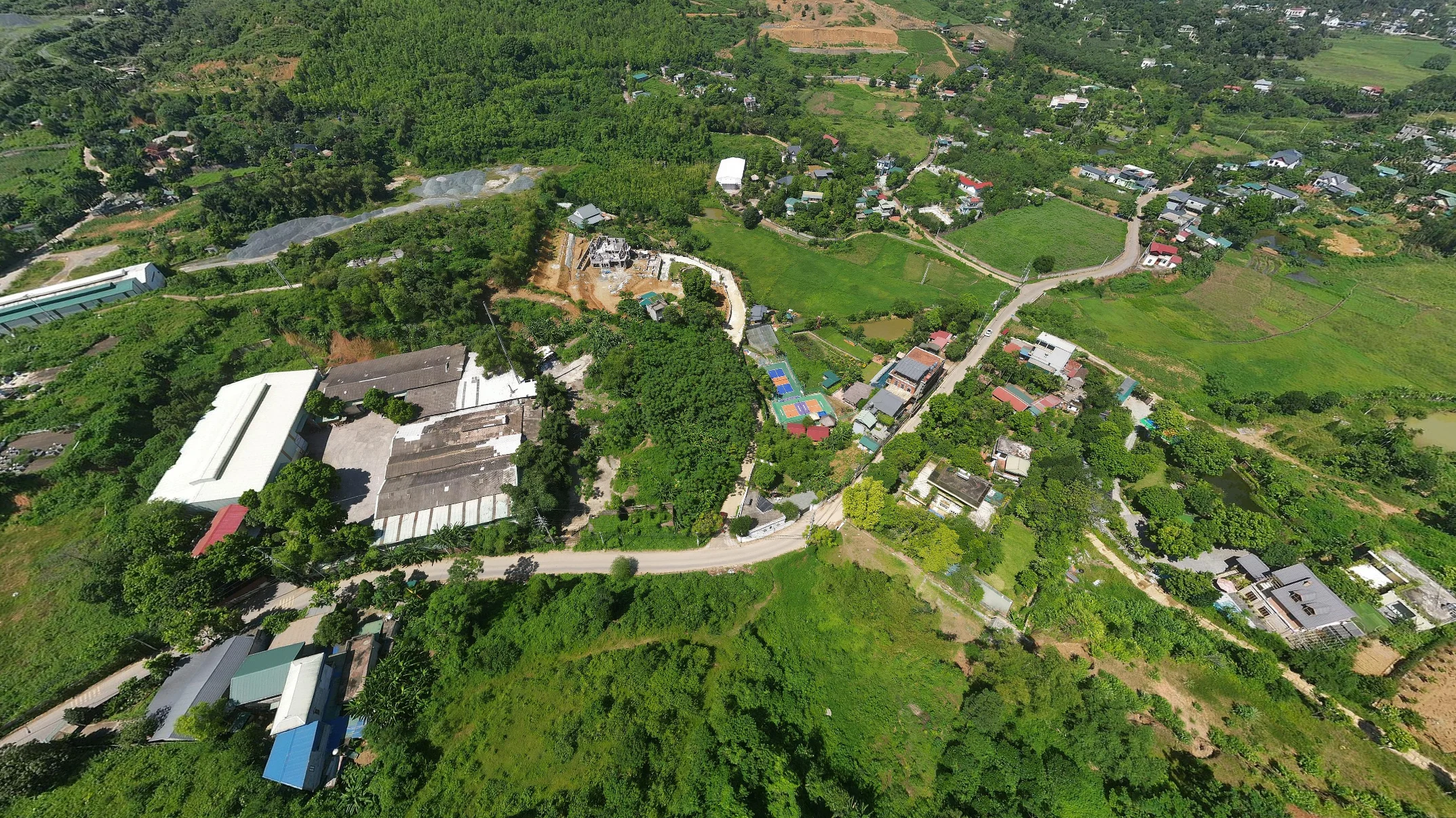 Bán lô đất 7080m có 400 thổ cư tại Trán Voi Phú Mãn Phú Cát Hà Nội giá 6,5tr/m2.