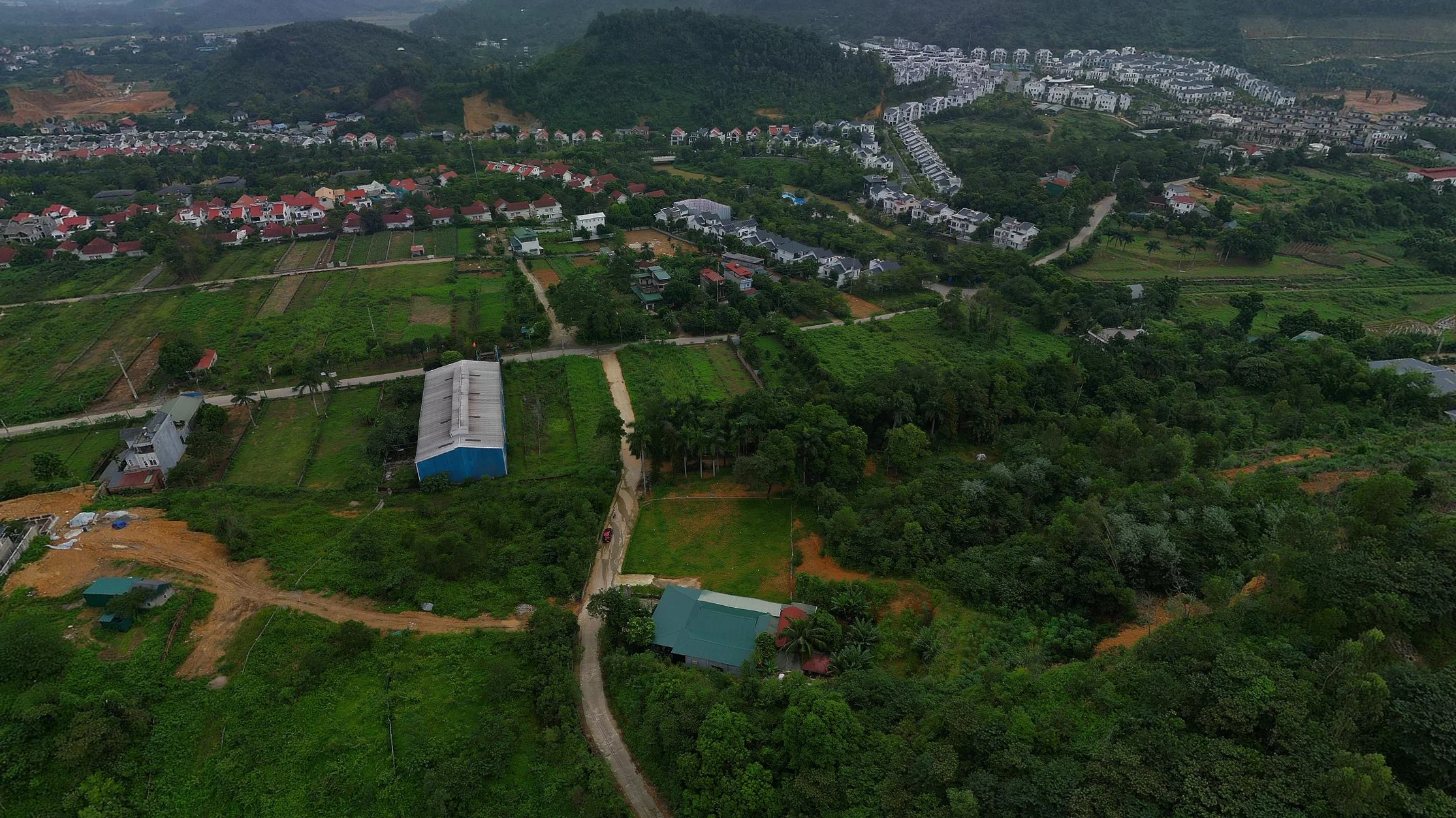 bán lô đất 394 m2 tại bãi dài yên xuân hà nội