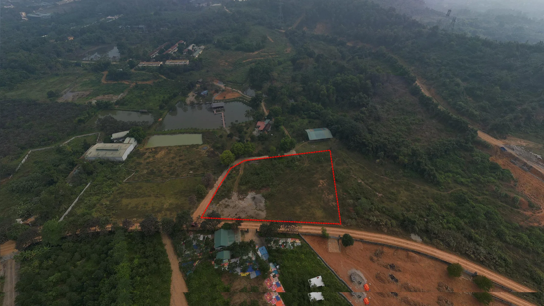 bán lô đất 4400m2/300tc tại hòa thạch phú cát hà nội