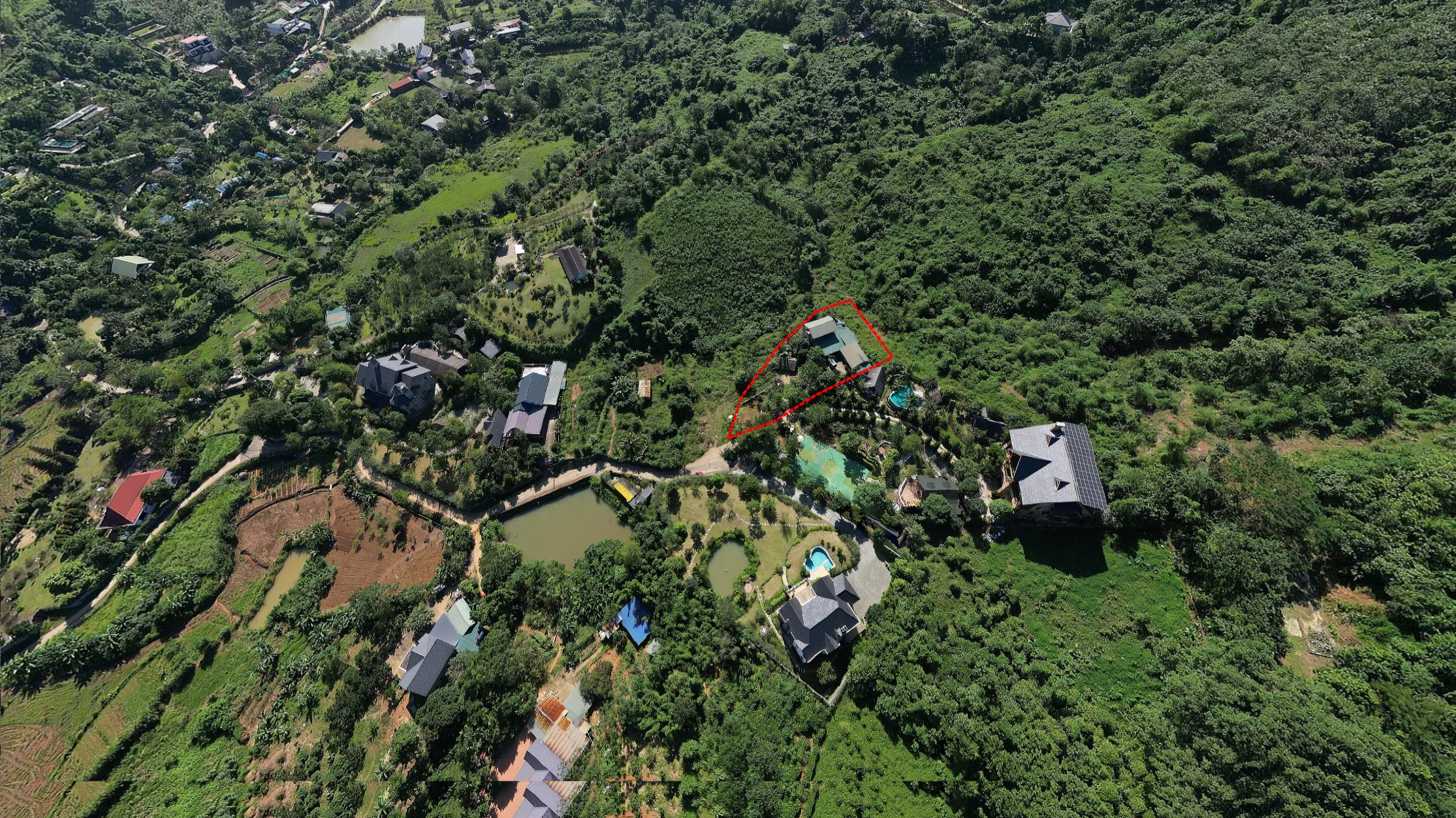 bán lô đất 1392m2/200tc tại Đồng bèn yên xuân hà nội